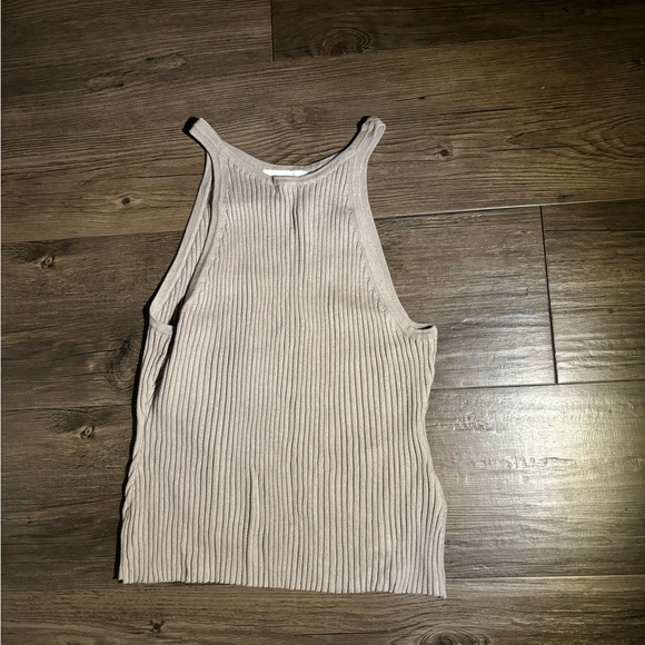 medium top (not cropped) - Picture 1 of 2